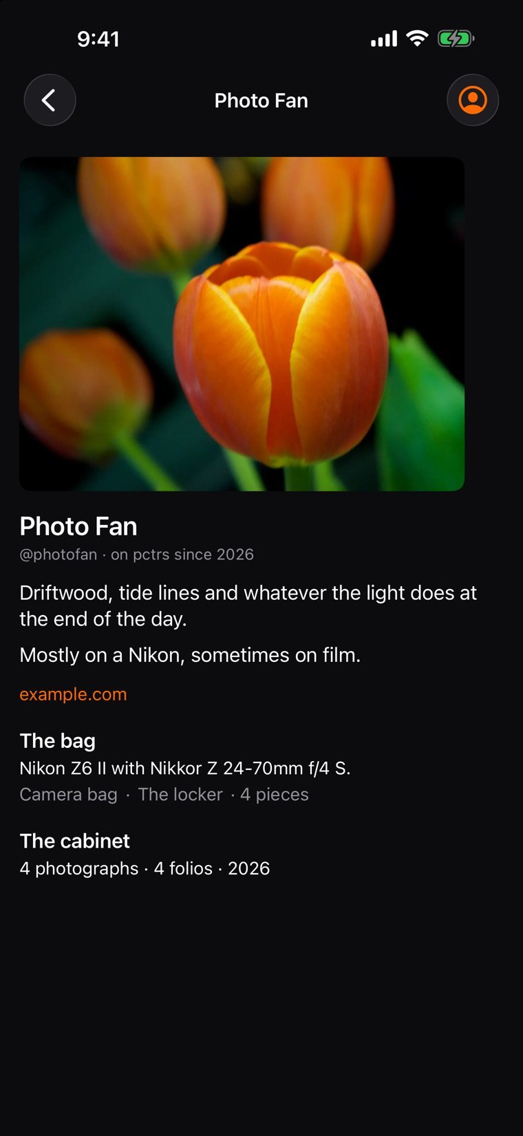 A photographer's About page in the pctrs app